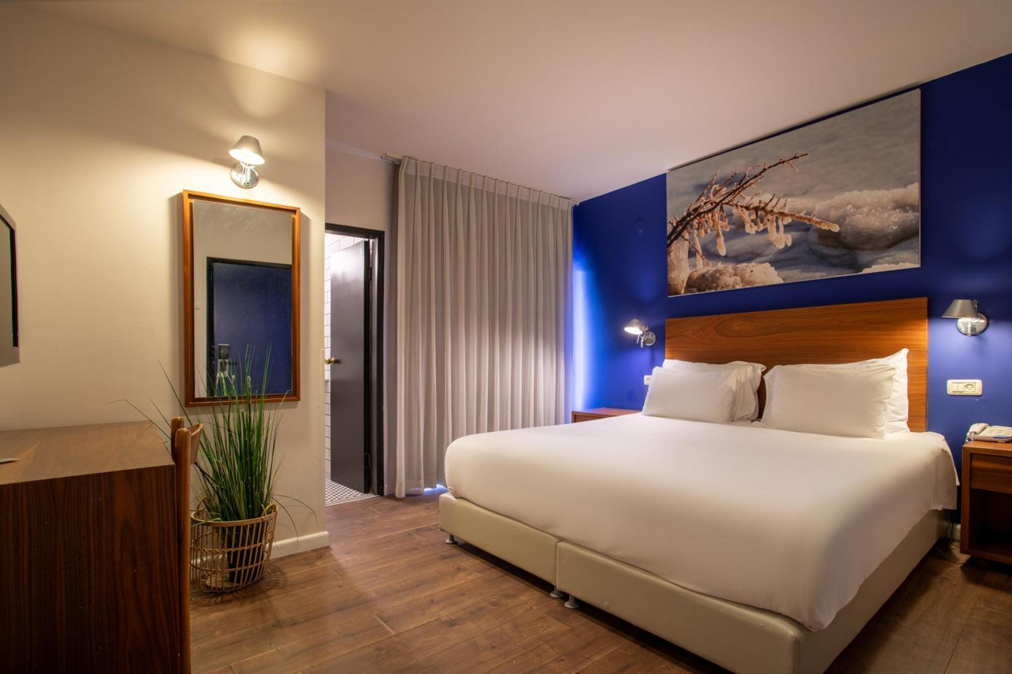 Jacob Tiberias Hotel Exterior photo