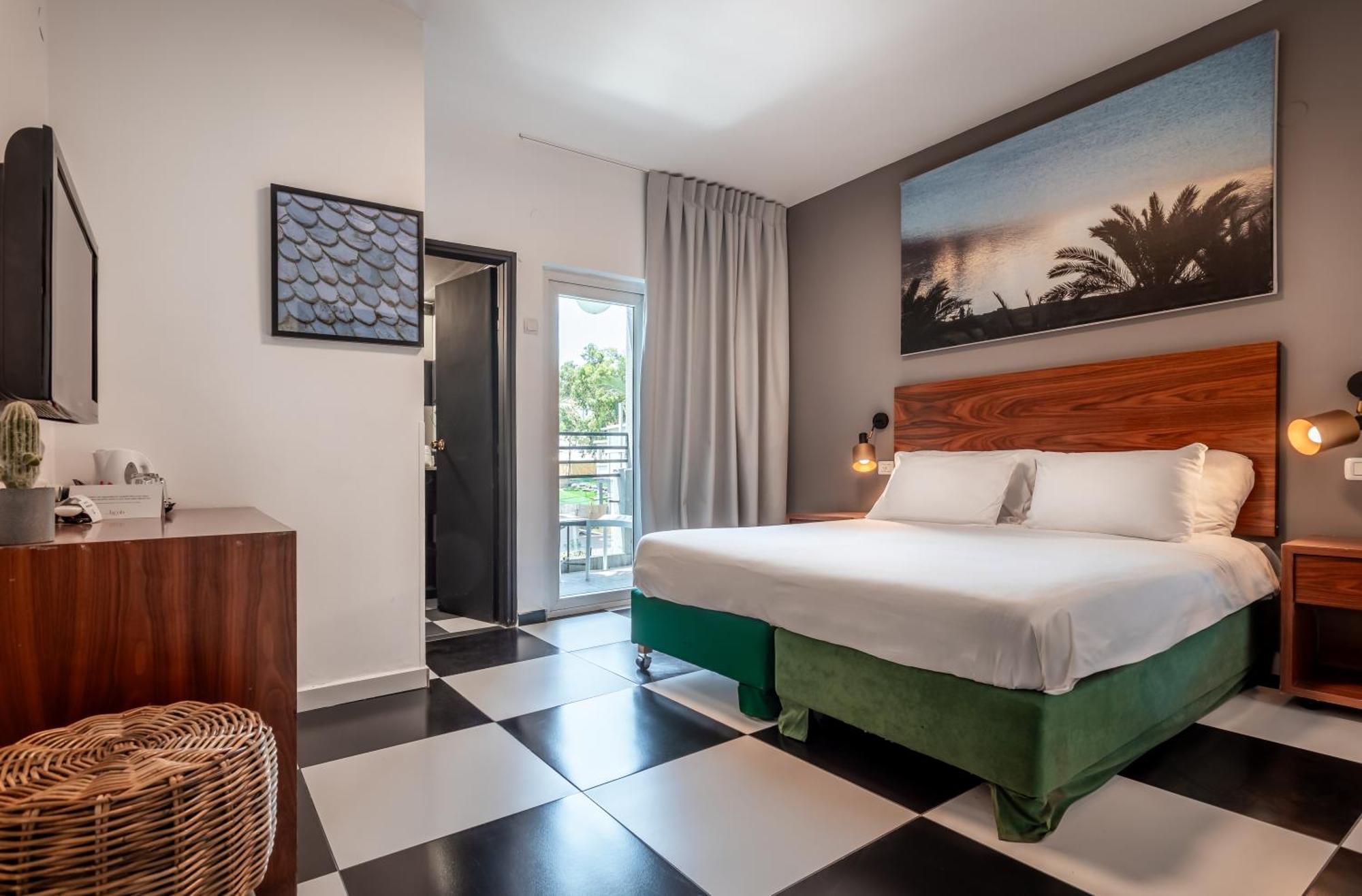 Jacob Tiberias Hotel Exterior photo
